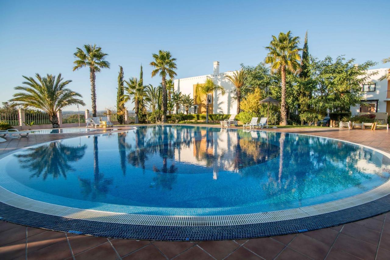 Portimao Elegant House With Pool By Homing Villa ภายนอก รูปภาพ